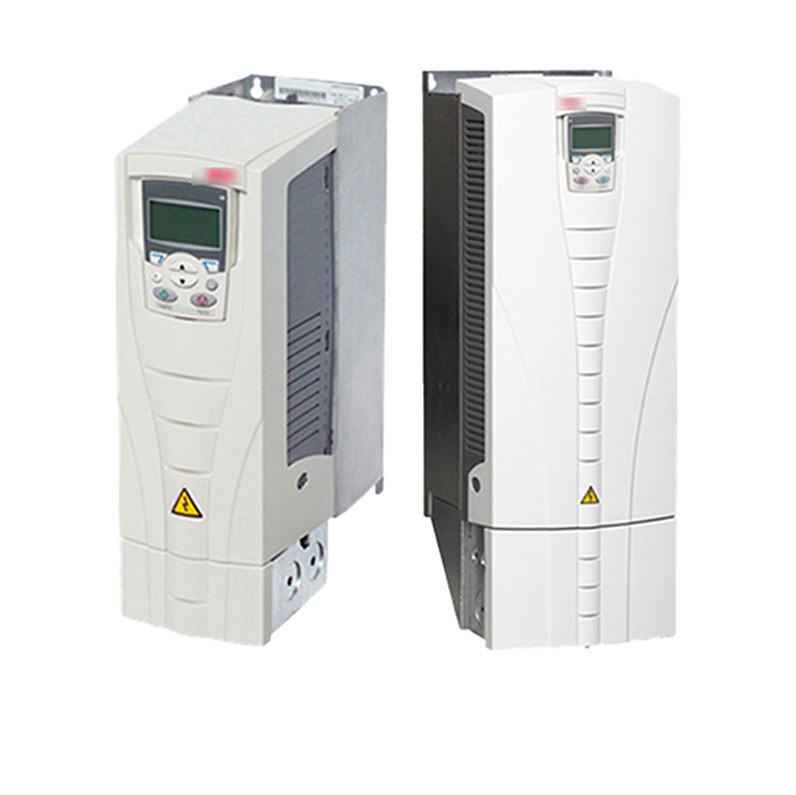 Στον τοίχο ACS510 Dc μετατροπέας 5.5KW για τον πελάτη απαιτείται τάση εξόδου 220V 0-220V